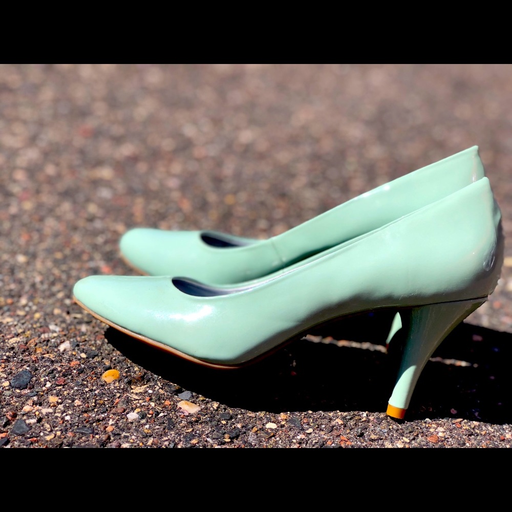 Kitten Heel - image 1